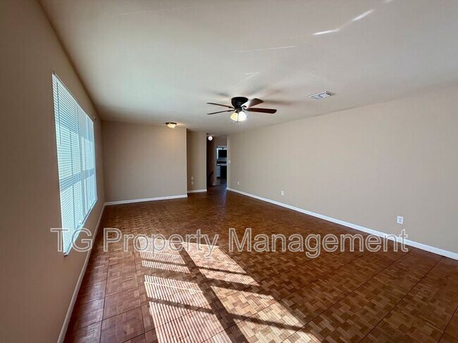 Building Photo - 403 St Augustine Blvd