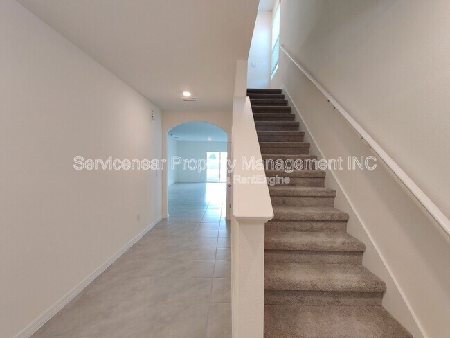 Building Photo - 10515 Penny Gale Loop