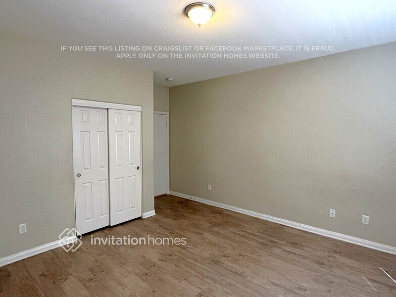 Building Photo - 4144 W Ave J 6