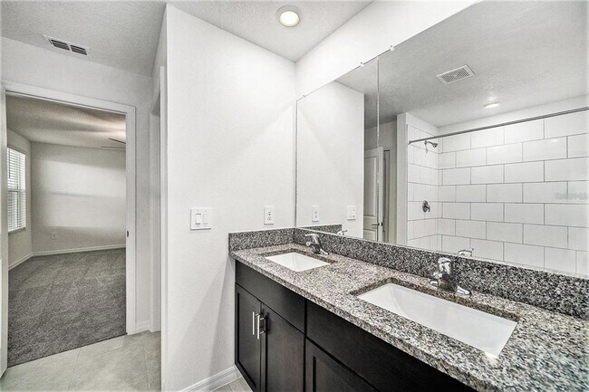 Building Photo - 2871 Silver Scallop Lp