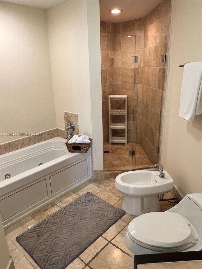 Building Photo - 18201 Collins Ave