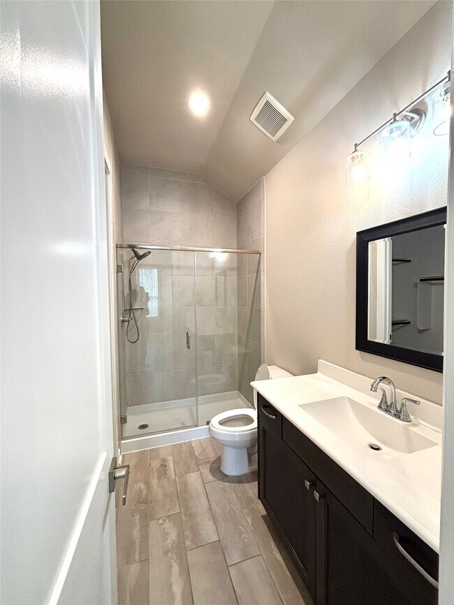 Building Photo - 5806 Pecos Ct