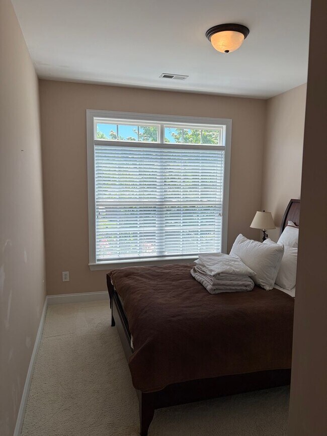 Building Photo - TRAVLERS REST HOME LOCATED IN HUNTERS RIDGE GATED COMMUNITY!