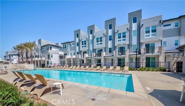 Building Photo - 1403 W Bushell St