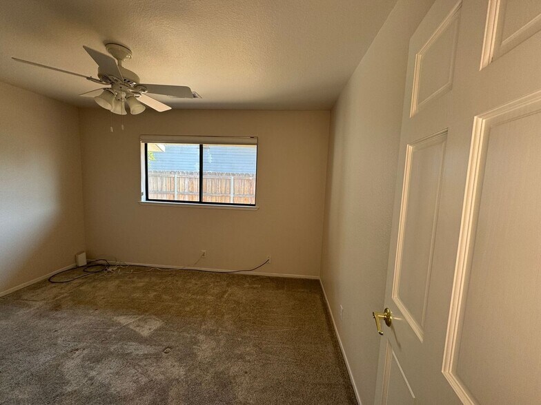 Building Photo - 1205 Dominic Way