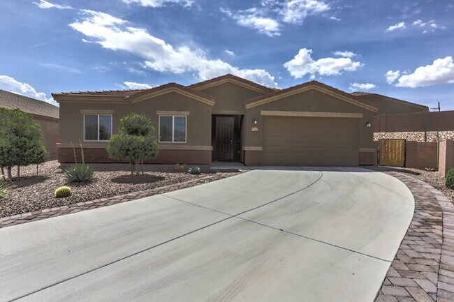 Building Photo - Santa Cruz Meadows