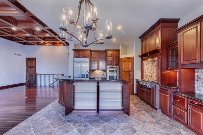 Building Photo - 1991 Chesterfield Ridge Cir