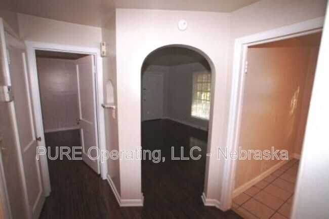 Building Photo - 4602 N 47th St