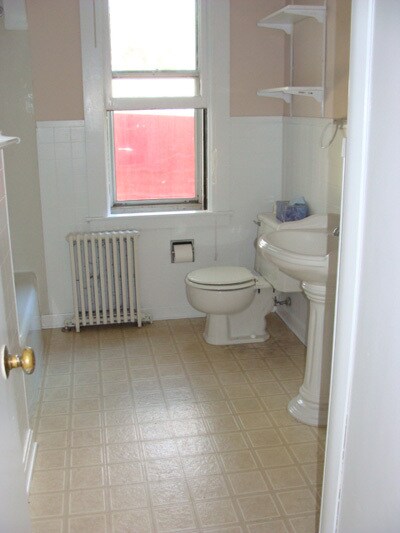 Building Photo - 49 Beacon St