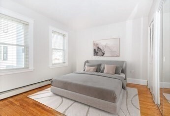 Building Photo - 28-30-30 Burgoyne St