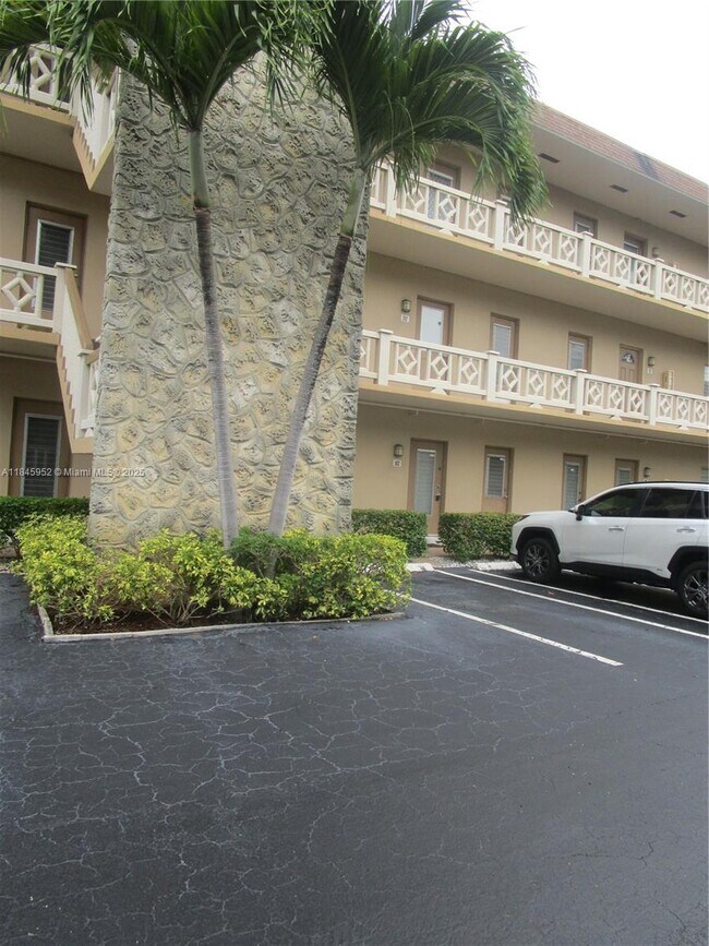 Building Photo - 5001 NW 34th St