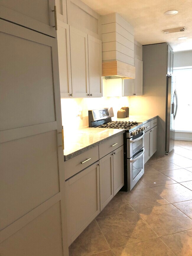 Building Photo - 11511 Kirkvalley Dr