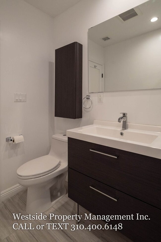 Building Photo - 4274 Elenda St
