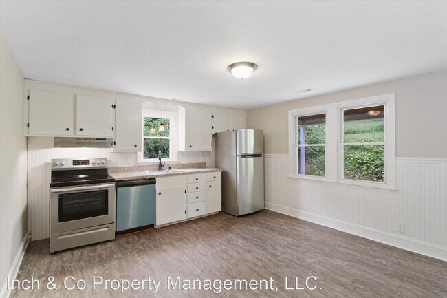 Building Photo - 3 br, 2 bath House - 124 Manchester St