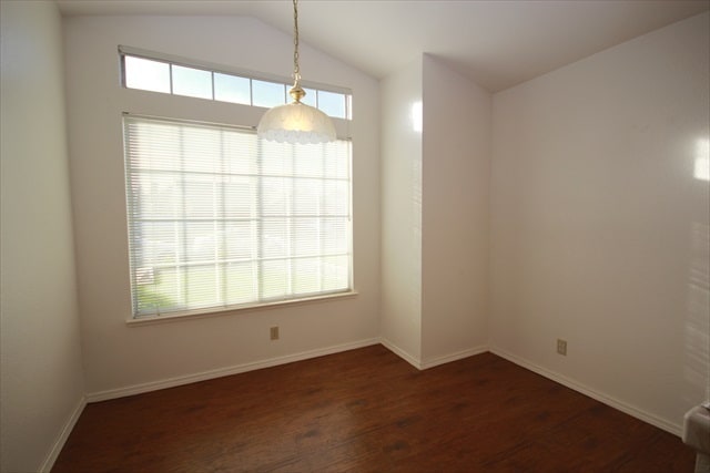 Building Photo - Gorgeous Antelope Home