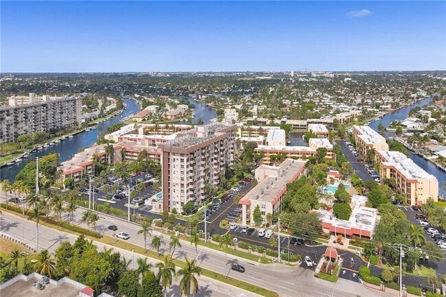 Building Photo - 777 S Federal Hwy