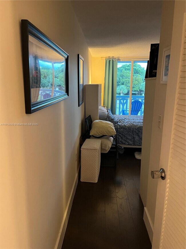 Building Photo - 8233 Harding Ave