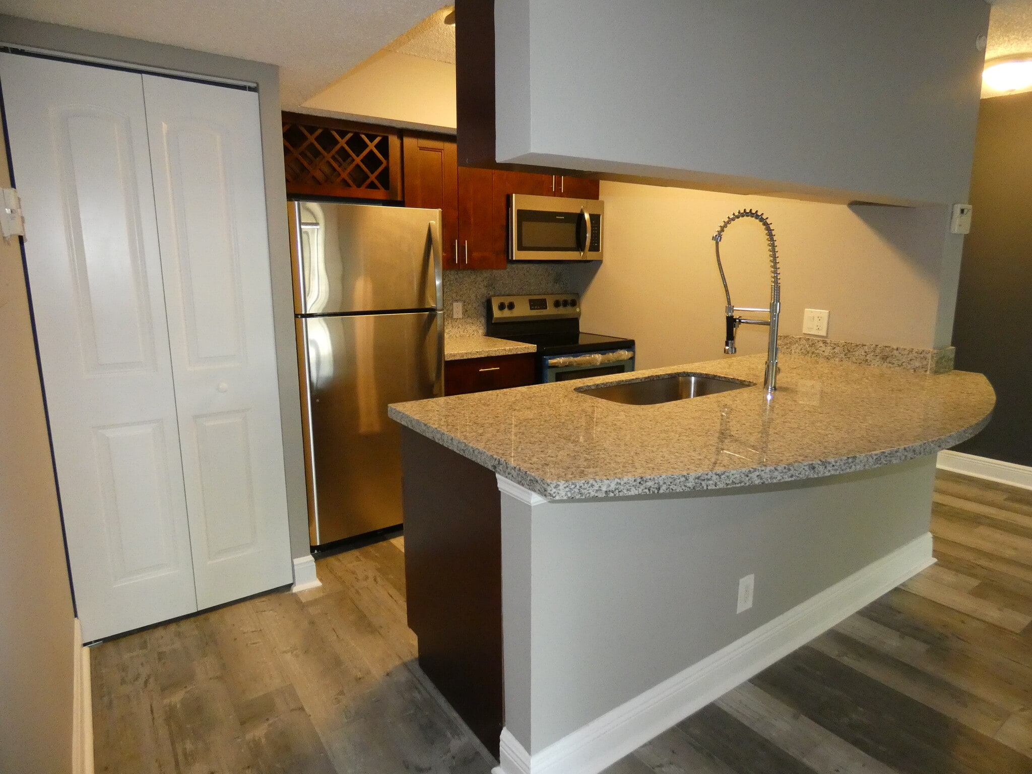 Building Photo - 5740 Rock Island Rd