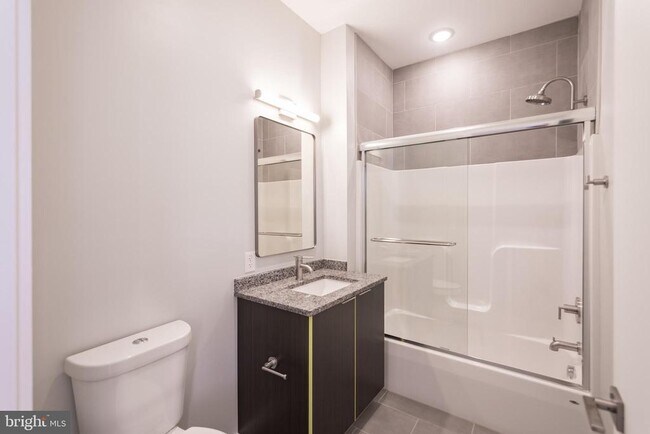 Building Photo - 4124 Haverford Ave