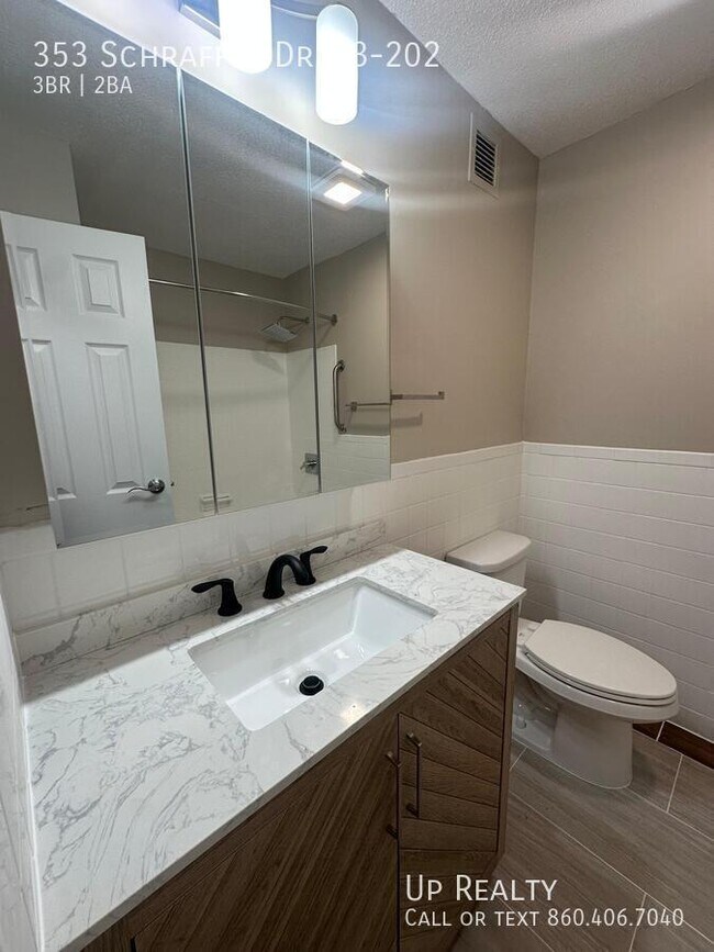 Building Photo - 353 Schraffts Dr