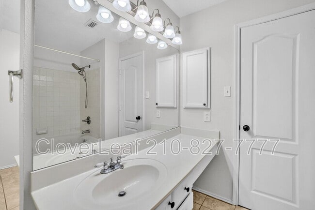 Building Photo - 18503 Brigantine Creek