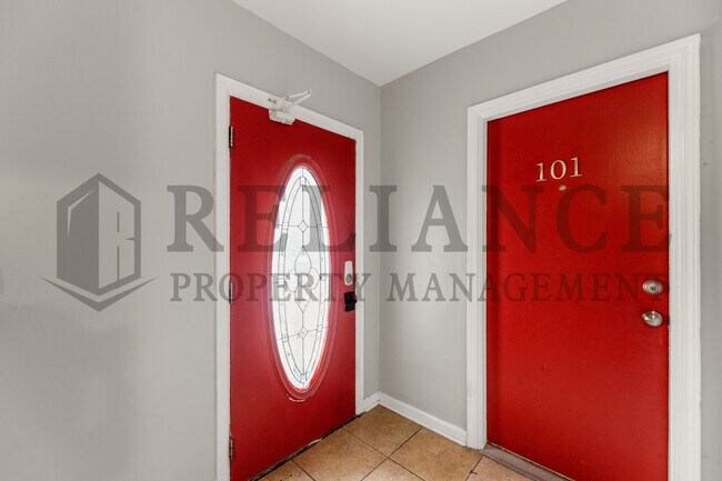 Building Photo - 3304 E Douglas Ave