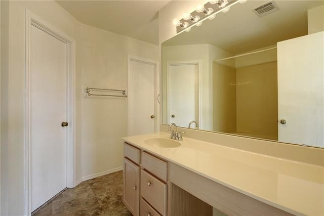 Building Photo - 4500 Tiny Seed Cove