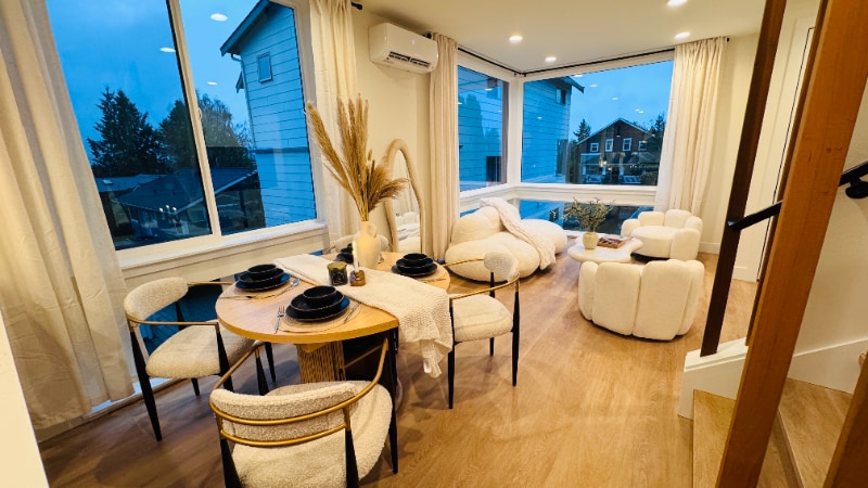 Primary Photo - 4029A 51st Ave SW