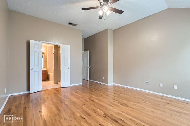 Building Photo - 1354 Mill Crossing