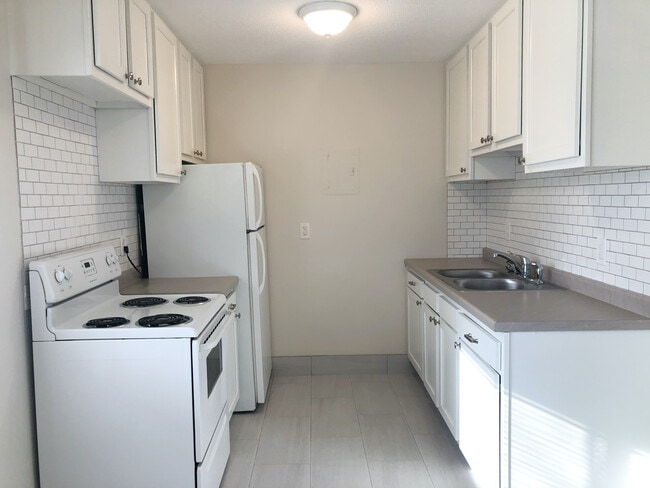 Primary Photo - 5600 Nicollet Avenue South
