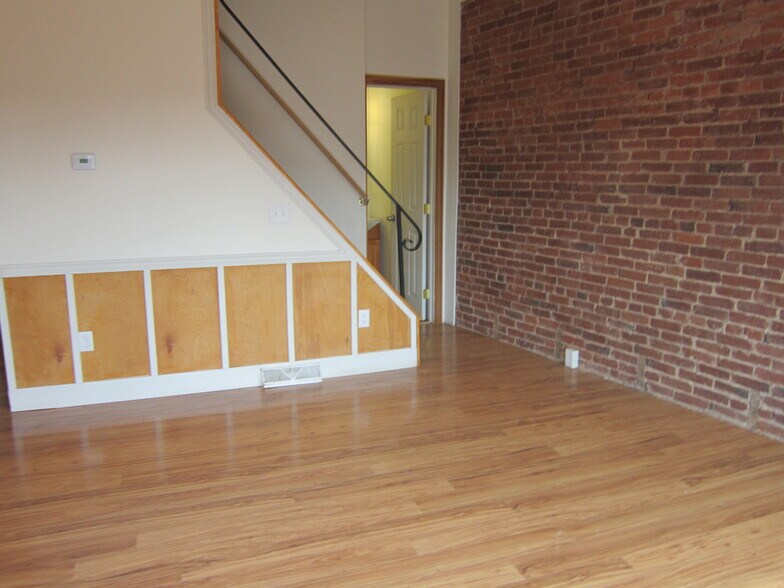 Building Photo - 1851 Morningside Ave
