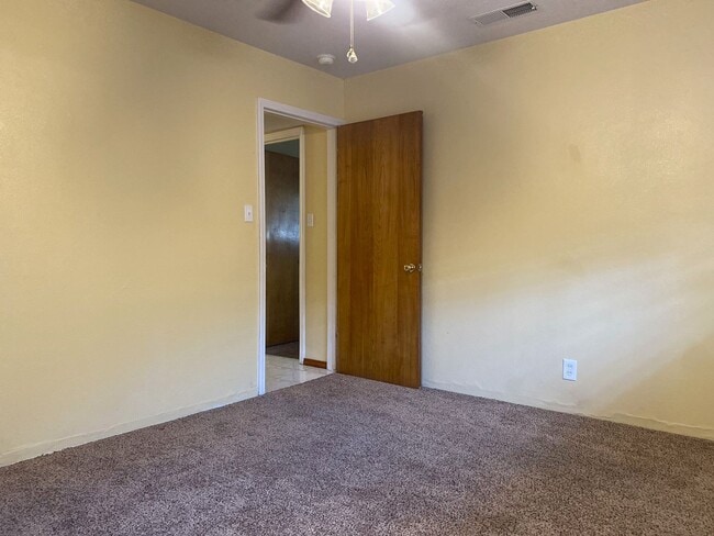 Building Photo - What if your happy place was home?