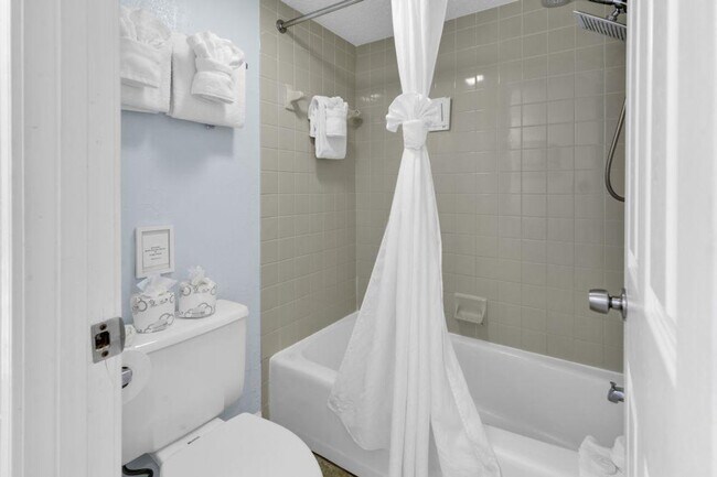 Building Photo - 2001 S Ocean Blvd