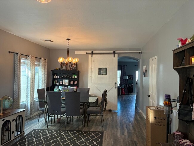 Building Photo - 9226 N 182nd Dr