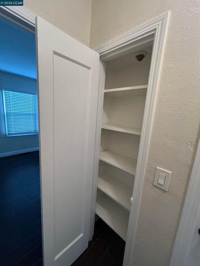 Building Photo - 2824 23rd Ave