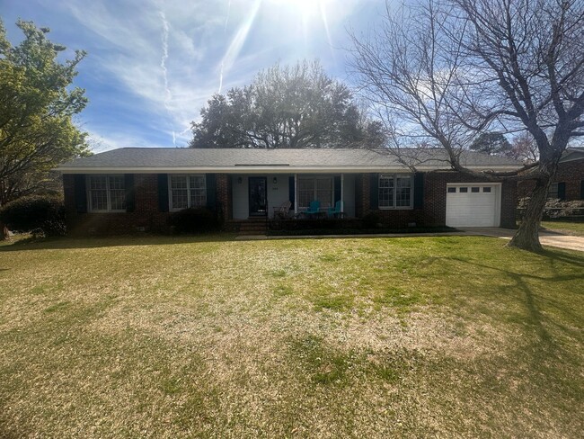 Primary Photo - Ranch Style Home in Pine Valley