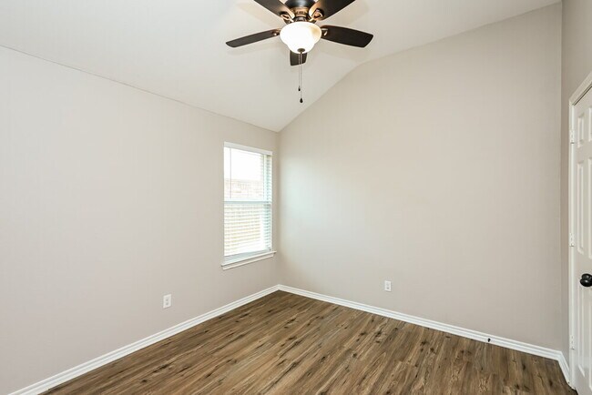 Building Photo - 1104 Monticello Dr
