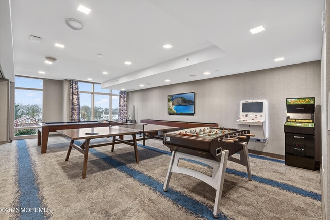 Building Photo - 15 Morris Ave