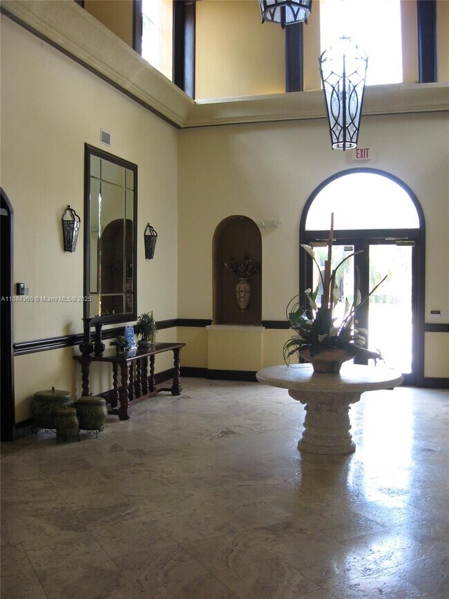 Building Photo - 2301 W Preserve Way