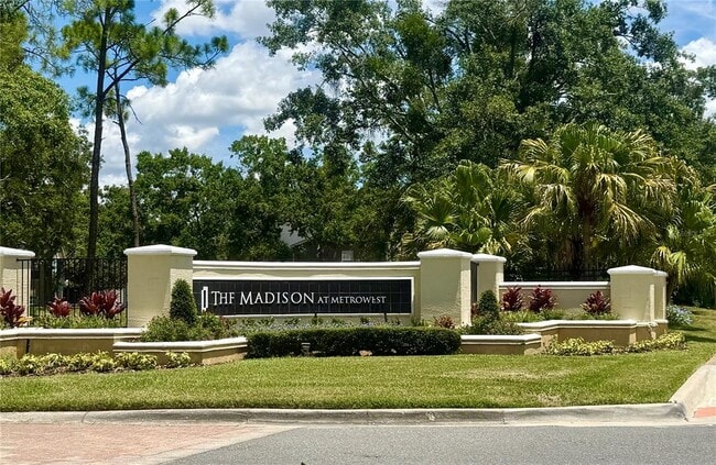 Building Photo - 2674 Robert Trent Jones Dr