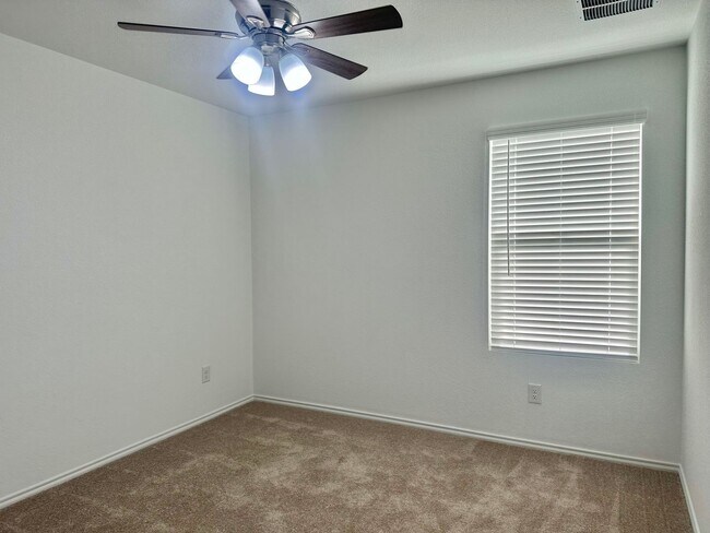 Building Photo - 3 BED 2 BATH NEW BUILD IN JARRELL TX!!!
