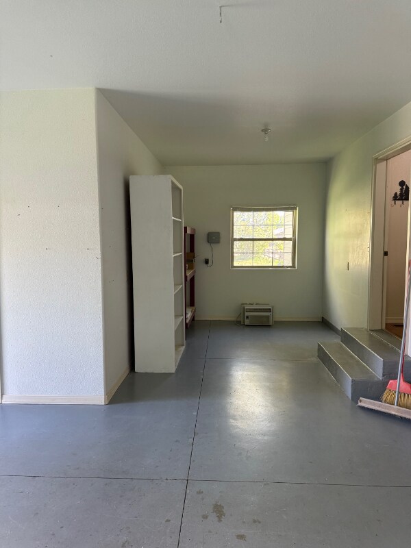 Building Photo - 3952 Houk Way