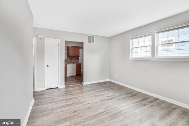 Building Photo - 430 Richey Ave