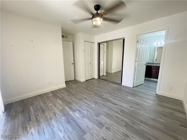 Building Photo - 2801 N Rainbow Blvd
