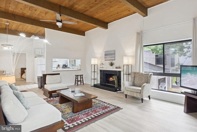 Building Photo - 438 Ocean Pkwy