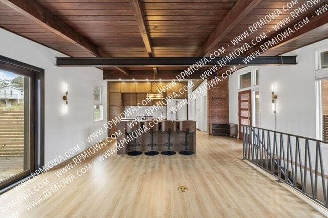 Building Photo - 3135 SW 23rd St