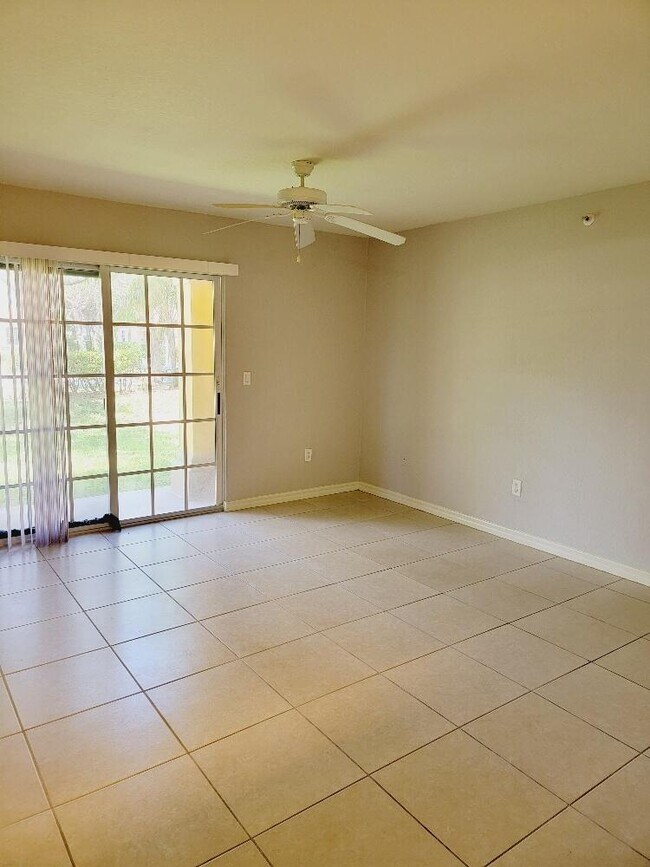 Building Photo - 6761 Heritage Grande