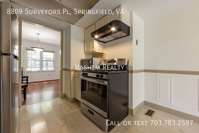 Building Photo - 8809 Surveyors Pl