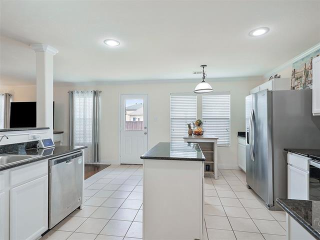 Building Photo - 2549 Saddlehorn Dr