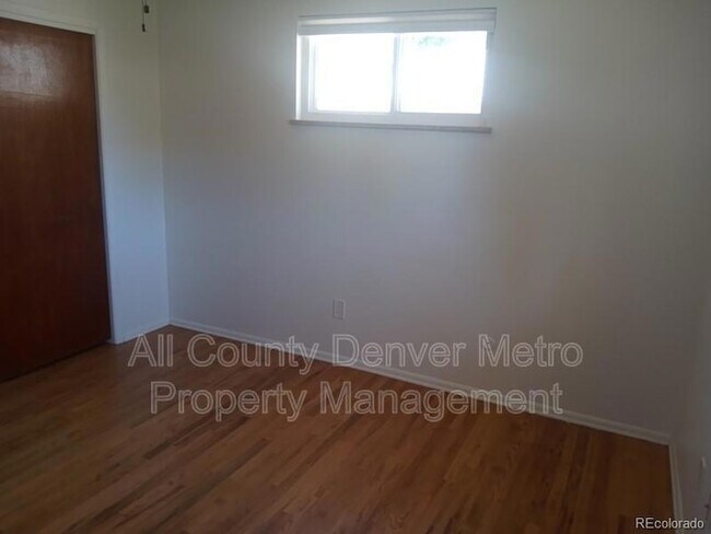 Building Photo - 1610 S Allison St